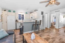 Aerobear Den • Fenced • Pup Friendly | LOCATION