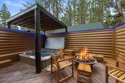 Sherwood Pines • Hot Tub +Playground • BBQ | Max 8