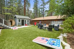 Pine Summit | Hot Tub+Sauna | BBQ | Arcade + Games