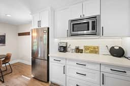 Barrett Cottage | Dog-Friendly | BBQ Grill | Quiet and Peaceful - Image 5