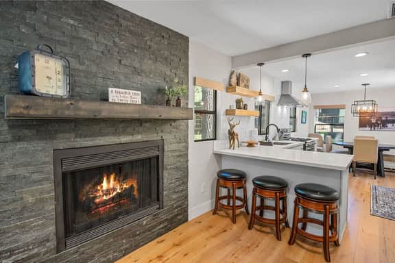 Barrett Cottage | Dog-Friendly | BBQ Grill | Quiet and Peaceful