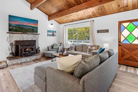 Bear Family Den • Game Room • Fenced • RV Parking