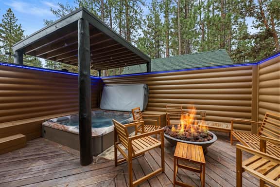 Sherwood Pines • Hot Tub +Playground • BBQ | Max 8