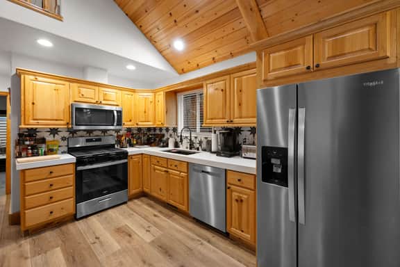 Sherwood Pines • Hot Tub +Playground • BBQ | Max 8